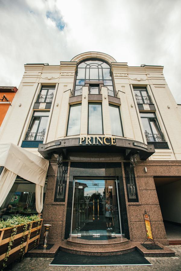 Prince Khust Exteriör bild